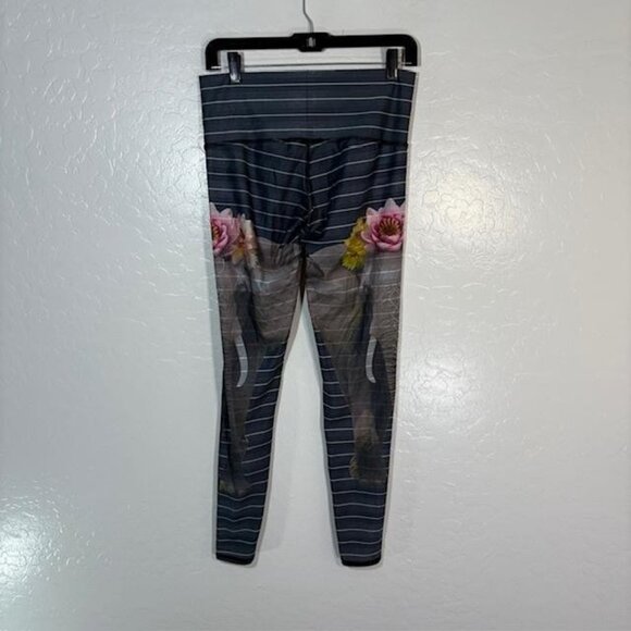 Teeki Leggings Womens Medium Gray Elephant Floral Print High Rise Yoga Pants - Picture 3 of 7